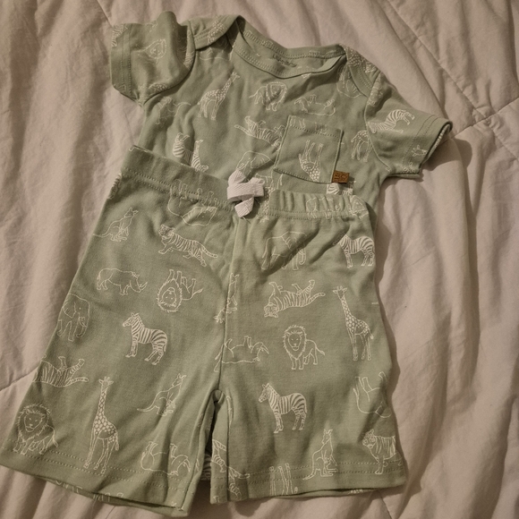 Baby Short Set - Picture 2 of 7